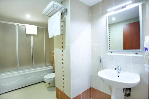 Budo Hotel - image 6