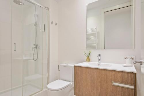 Two-Room Apartment image 7