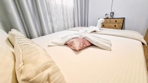 Two-Bedroom Apartment room in KYD VILA - Studiouri si Apartamente la 100m de Plaja Debarcader
