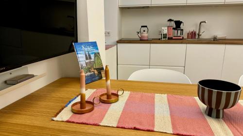 Mitten in der Kölner City - Design trifft Altbau, Colonia (foto 7)