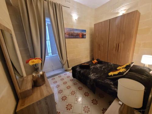 Sliema Traditional&Unique House 4