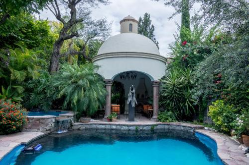 Casa Jardin Escondido