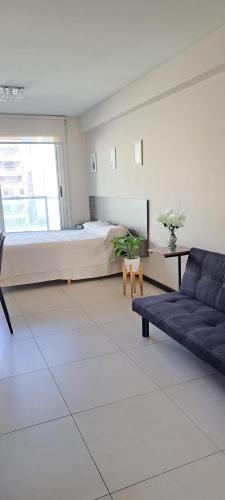 One-Bedroom Apartment image 5