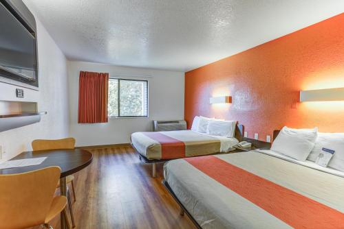 Motel 6-Portland, OR - Tigard West