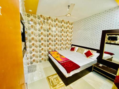 . resort ajaypal garh