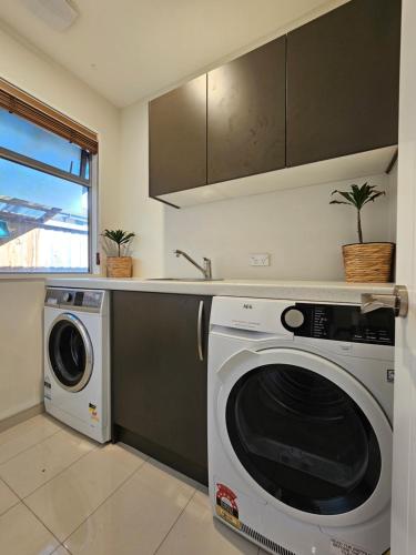 Azena Suites & Apartment - image 4