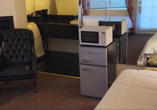 Alhatti Christian Resort in Idyllwild, USA