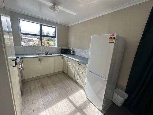 Lake Ruataniwha Holiday Park in Twizel