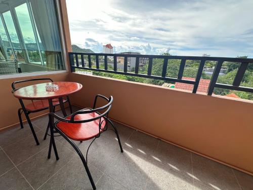 room detail thumbnail 1