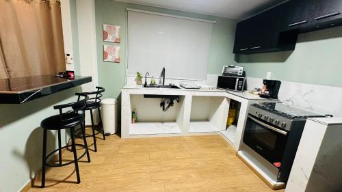 Muy cerca de playas y miradores muy accesible a la ciudad y comercios in La Union