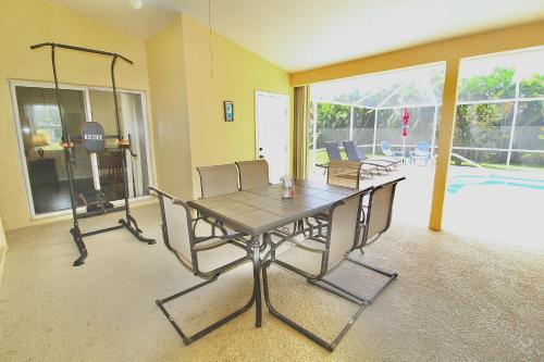 Banana Tree Casa - main image