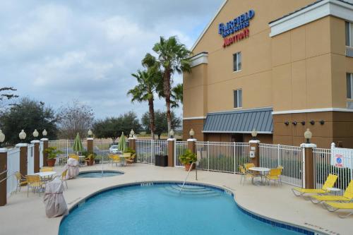 Úszómedence, Fairfield by Marriott Inn & Suites Clermont in Clermont (Florida)