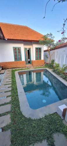 Vila nymphaea, Bali