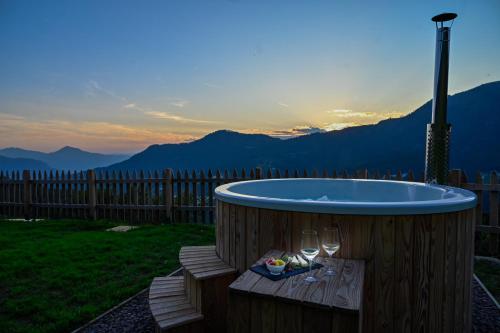 Karstais baseins, LARIS mountain house in Sant' Orsola Terme
