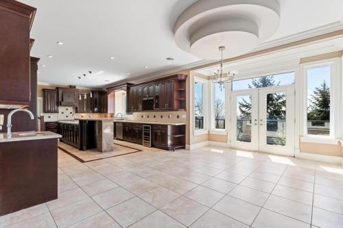 Luxury home in Westwood Plateau Coquitlam in Coquitlam, Canada