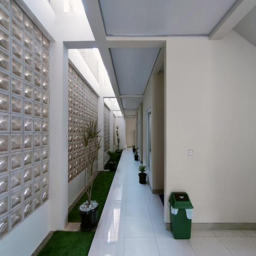 Exterior view, RedDoorz @ Araya House Ngawi in Sragen