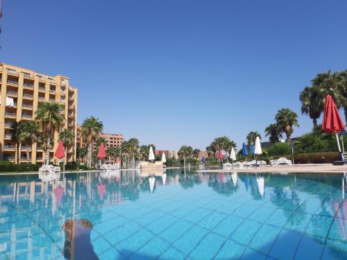 تمتع بالإقامة في شاليه فندقي بمنتجع جولف بورتو مارينا الساحل الشمالي العلمين - Enjoy your stay at G in El Alamein