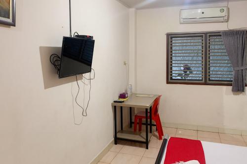 RedDoorz Near Stasiun Tanjung Karang Lampung – Bandar Lampung, ID