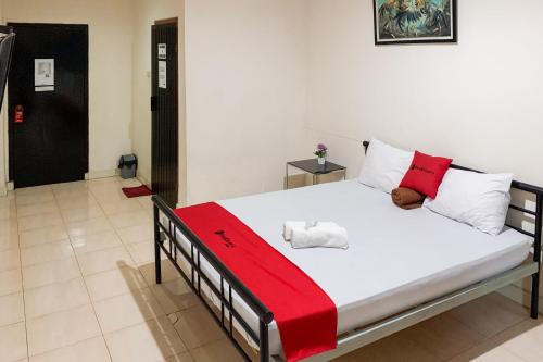 RedDoorz Near Stasiun Tanjung Karang Lampung – Bandar Lampung, ID