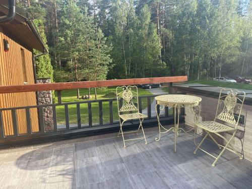 陽台/露台, Homestead of Happiness in 斯維達賽