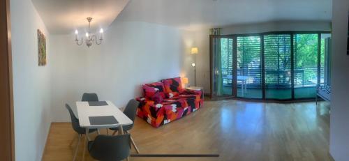 Lovely 3 room apartment for 4 P, Messe, U-Bahn, Park, Hannover (fotografie 6)