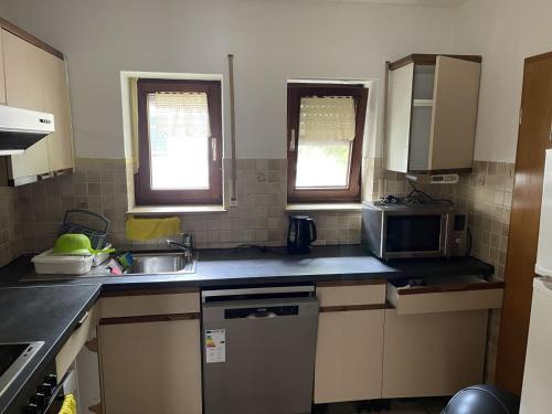 Kitchen, Gemutliche Apartments mit Balkon in Niederstotzingen