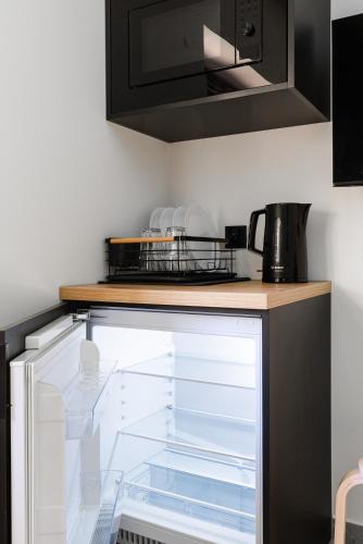 Studio Apartment image 4