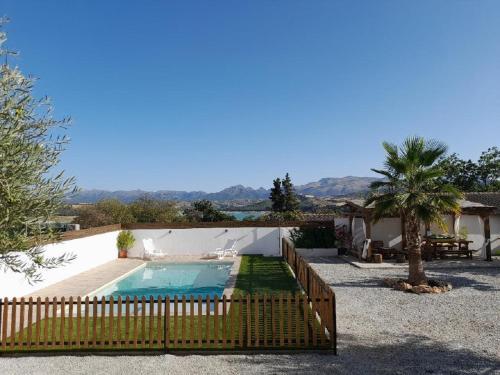  Atalaya de los Bermejales in Los Morales