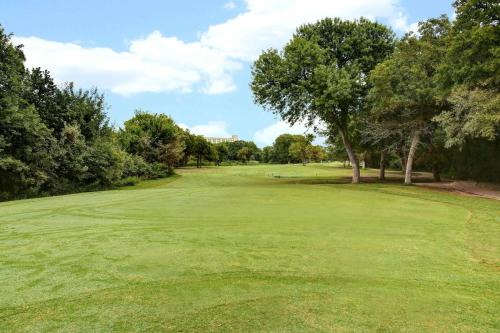 592049848 Dallas/Fort Worth Marriott Hotel & Golf Club at Champions Circle
