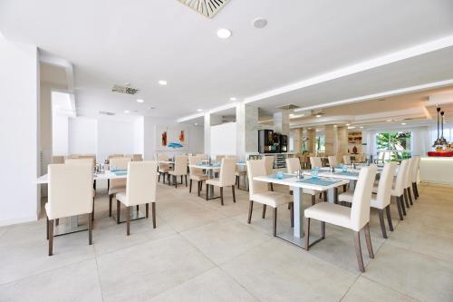 AluaSun Continental Park Hotel & Apartments - image 11