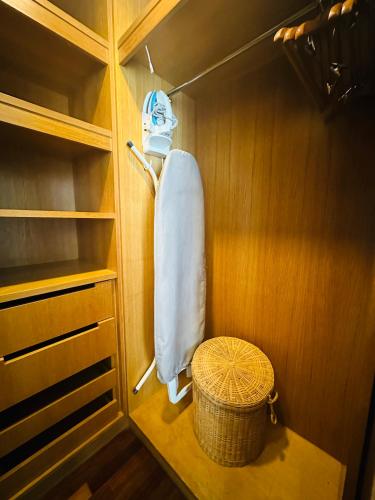 Cormar Suites KLCC by Angel - image 13
