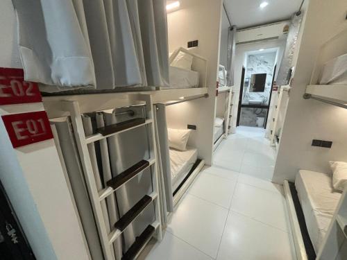 Shared room, mixed dormitory, 10 guests