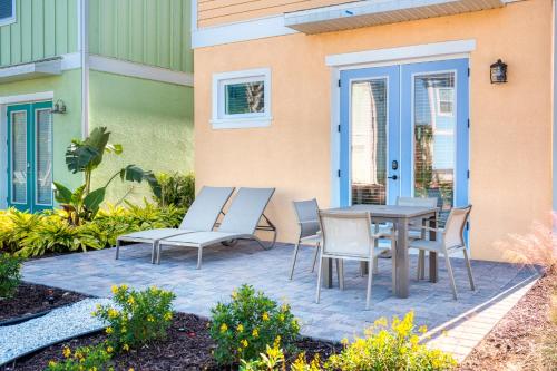 Sunset Cottage near Disney with Margaritaville Resort  Island H2O Access - 8065LS - image 11