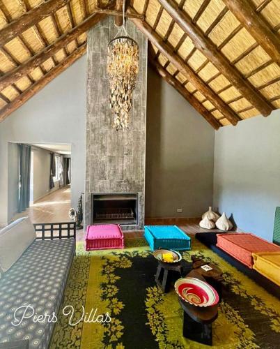 Piers Villa 2