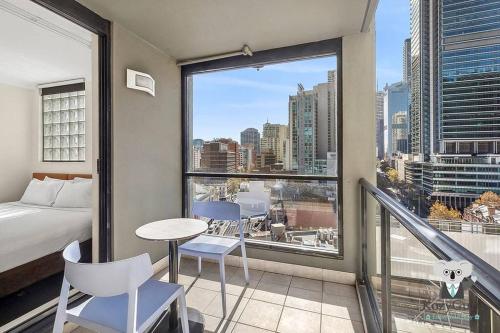 KozyGuru | Central Sydney 2 Bed 2 Bath City View - image 8