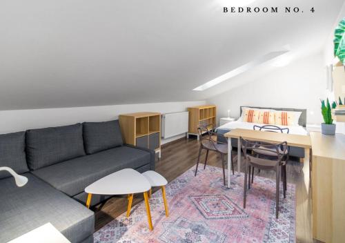 The Bookhouse 5-bedroom residence by Prague Castle - image 9