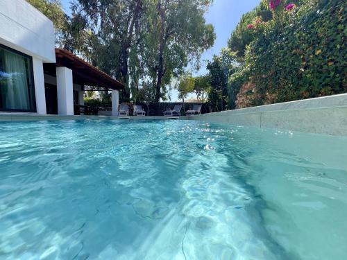 Vilamoura Premium Villa With Pool by Homing