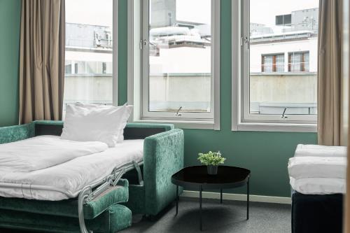 Smart Deluxe Room image 5