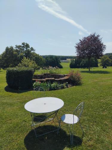 Gîte à la Moncorgerie (Gite a la Moncorgerie) in 穆蘭拉馬爾克