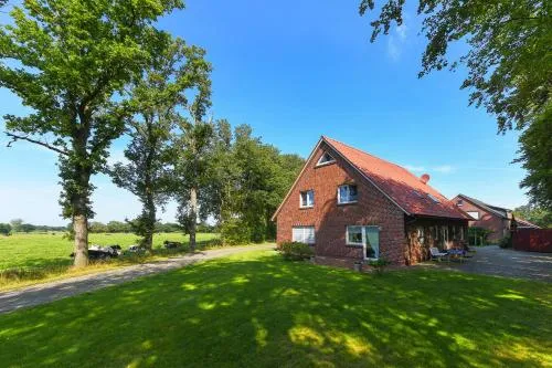 Ferienwohnung Zur Kuhweide in Dunum, Deutschland