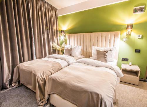 Central Apart Hotel Room Type - Twin Room with Extra Bed