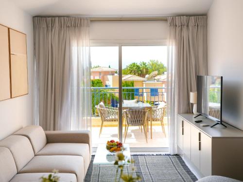Resitour - Limnaria Gardens Apartments, Paphos (foto 5)