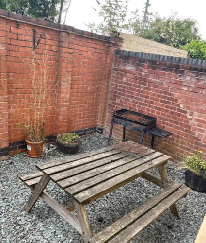 Vibrant Artist Hideaway by Centre Parking in Edge Hill