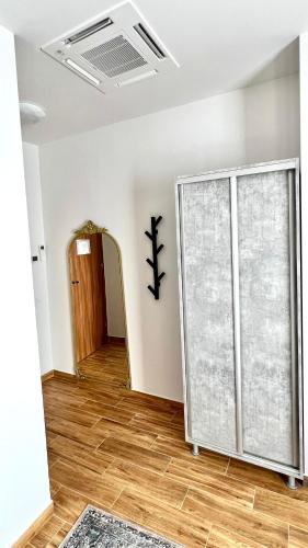 Deluxe Double Room (2 Adults + 1 Child) image 7