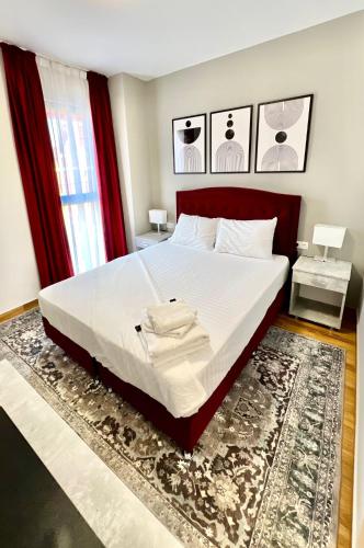 Deluxe Double Room image 10