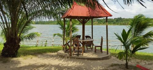 Alrededores, DHATITO BEACH - Sè (DHATITO BEACH - Se) in Bopa