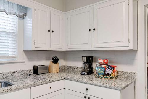 Grand2 4BR family home in Scotts' Addition