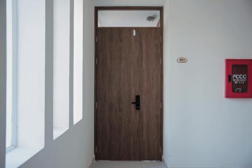 Two-Bedroom Apartment with Balcony image 4
