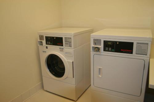 Fairfield Inn & Suites Minneapolis Burnsville - image 13