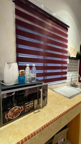 Restaurant, JAMBU MANIS STAY- Business Traveller Friendly, Family Comfort, Kuala Berang- Free Netflix,Wifi in Kuala Berang Town